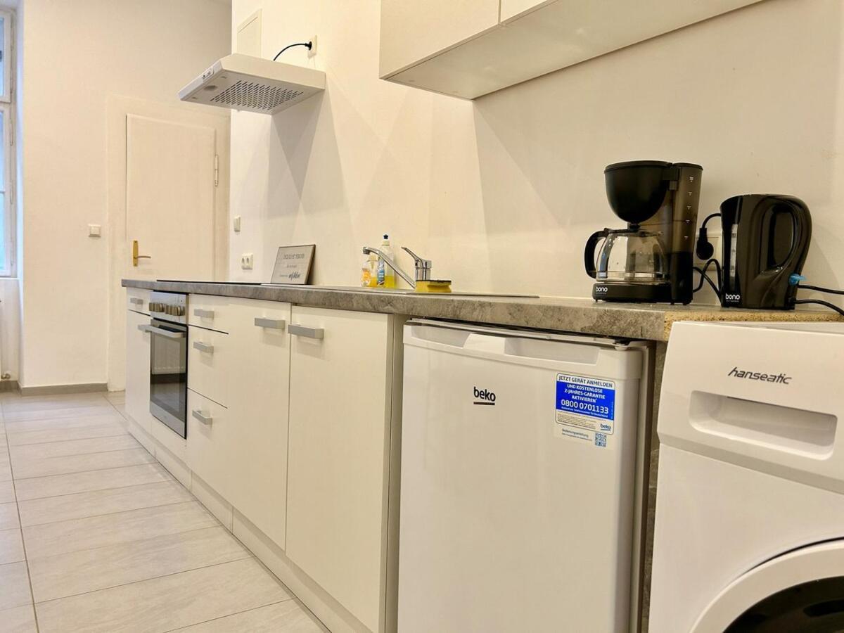 Apartment Sunny & Calm Long Term - Free Parking